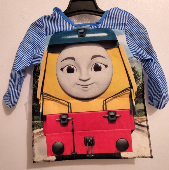 Thomas and friends costume - Picture 4 of 7